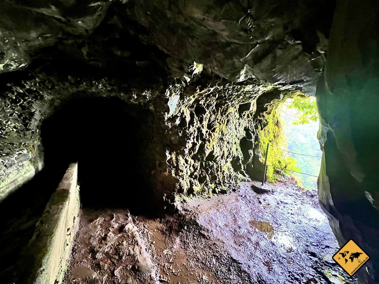 Felsloch Tunnel wandern Madeira Caldeirão Verde