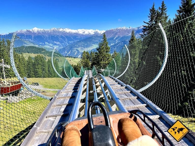 Luxus Rodelbahn Im Zauberwald Bild