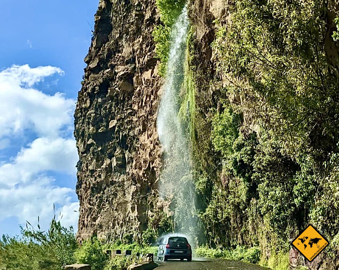 Madeira Mietwagen Tipps Anjos Wasserfall Straße
