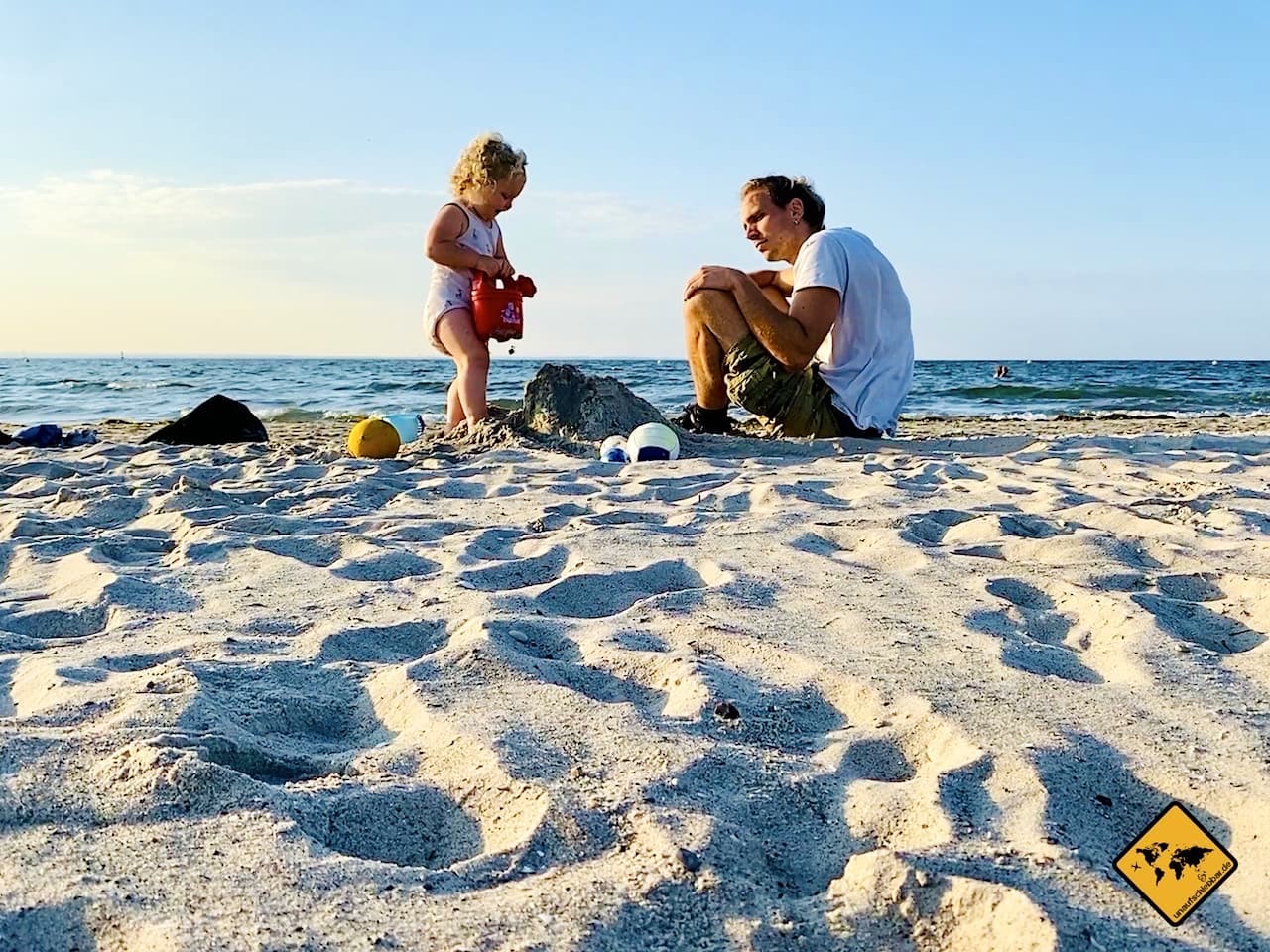 Osterferien Urlaub mit Kindern Ostsee Strand Dänemark