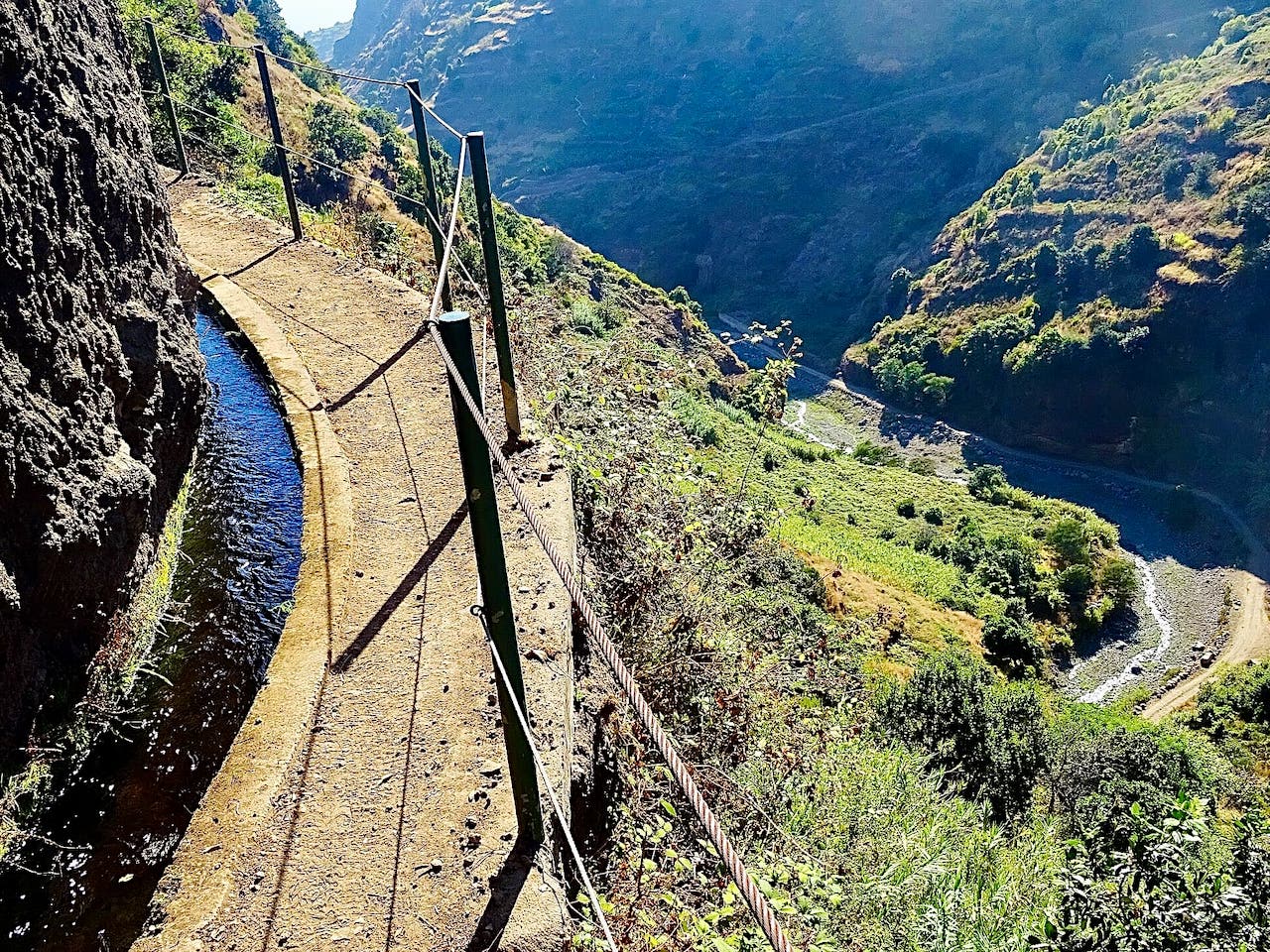 Madeira wandern Levada Nova Ausblick