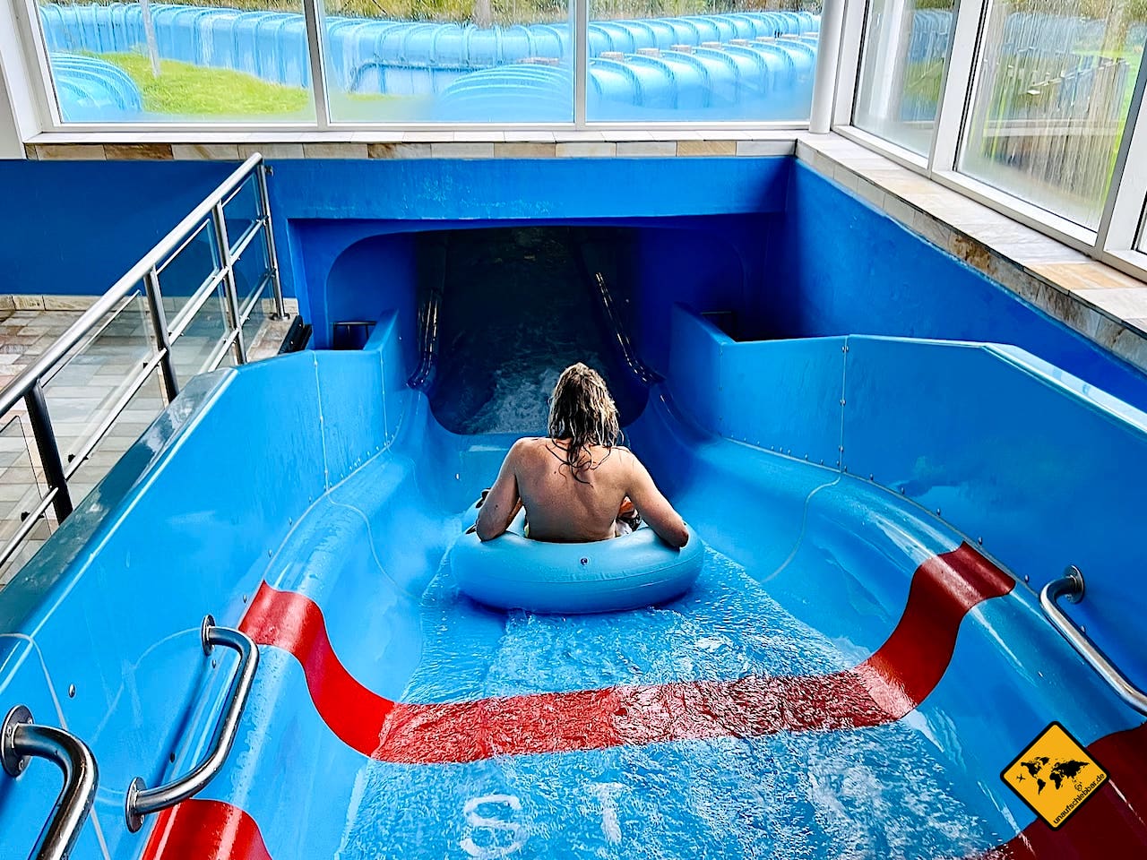 Indoor Aktivitäten Spaßbad Rutsche