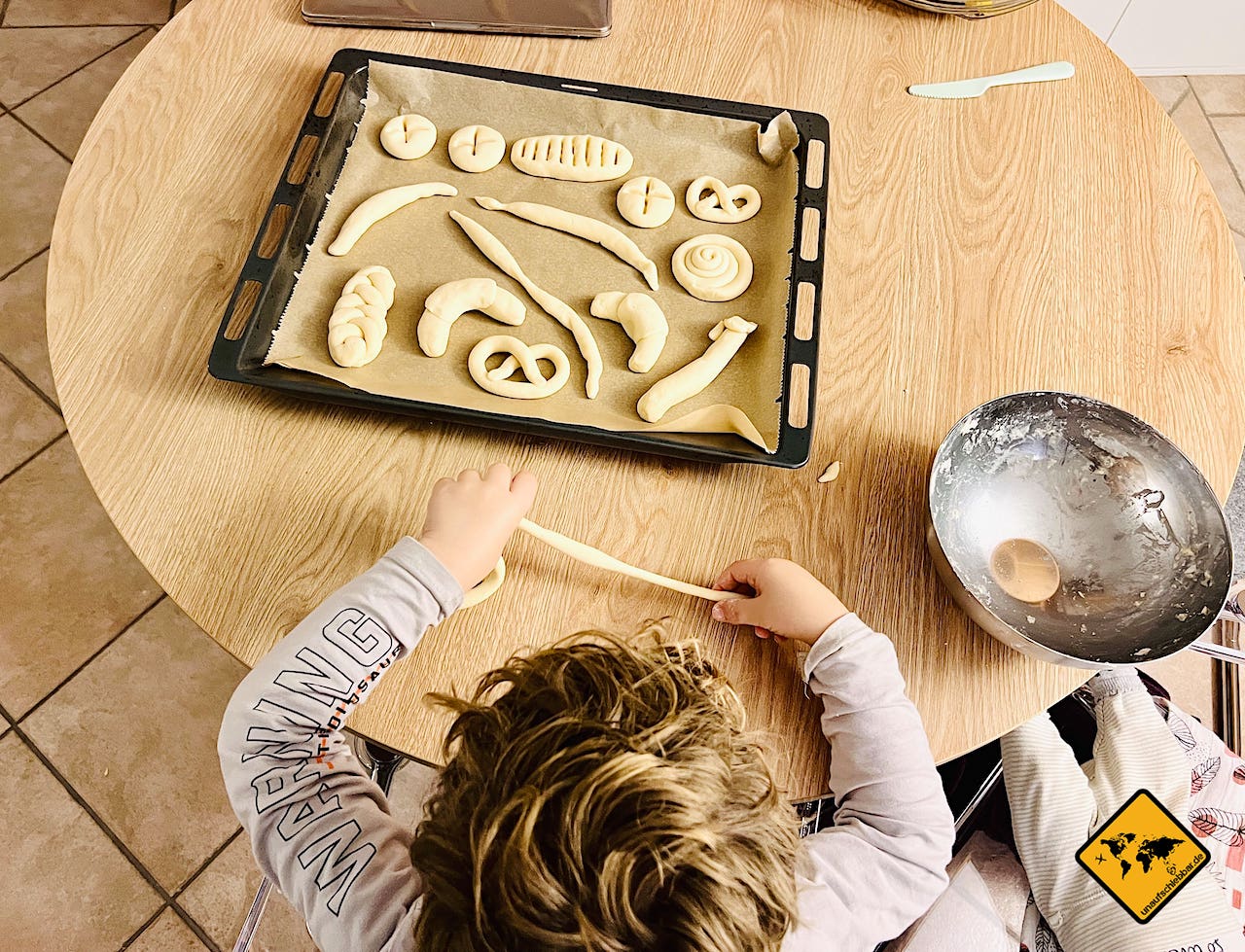 Indoor Aktivitäten mit Kindern Salzteig