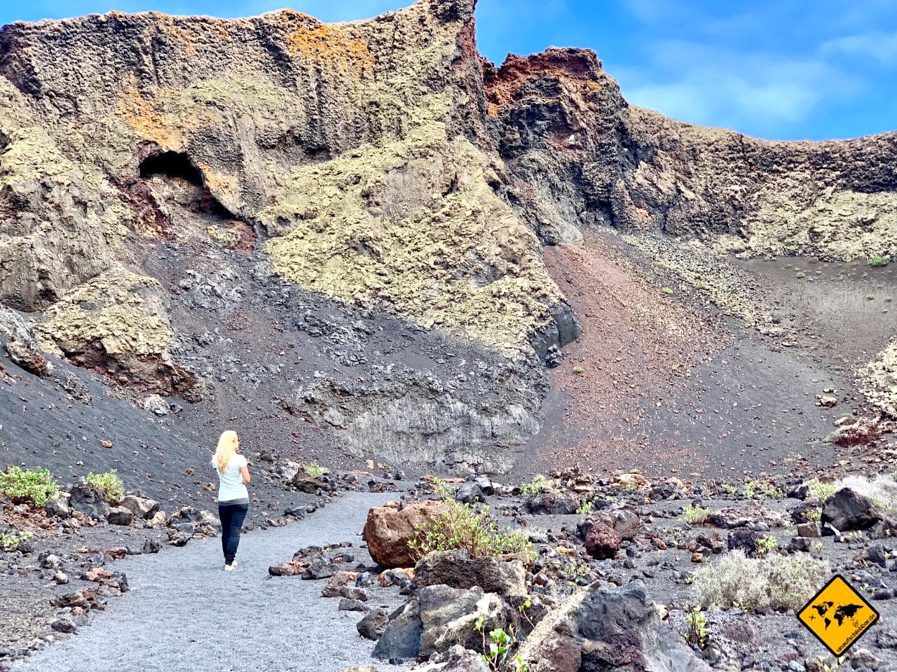 Vulkane Lanzarote Vulkankessel El Cuervo Weg