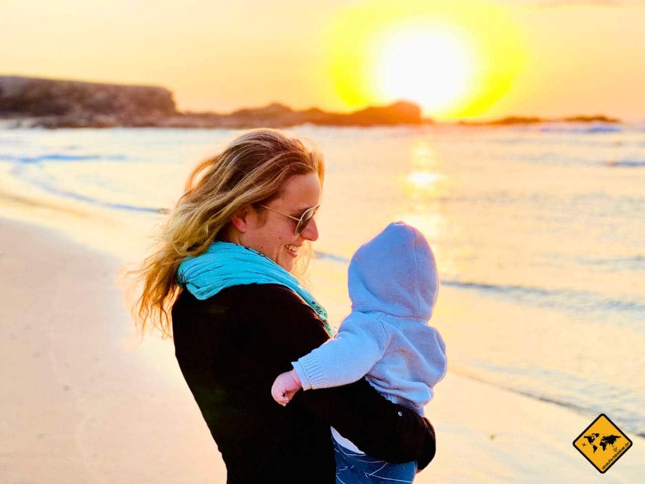 Kanaren mit Baby Sonnenuntergang
