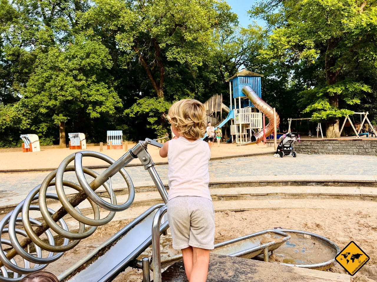Berlin mit kleinen Kindern Wasserspielplatz Tierpark
