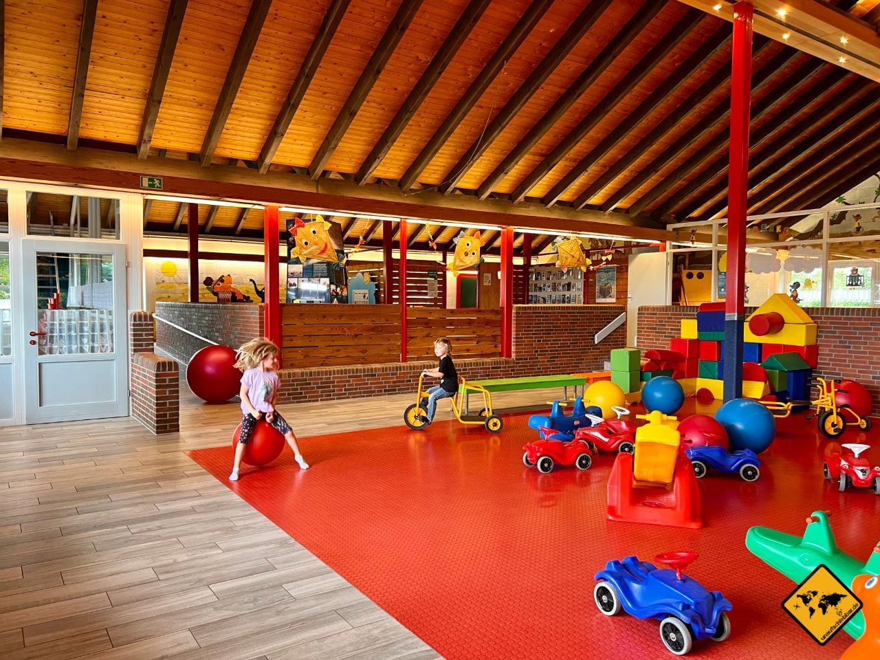 Wangerland mit Kindern Spielhaus Seesternchen Horumersiel