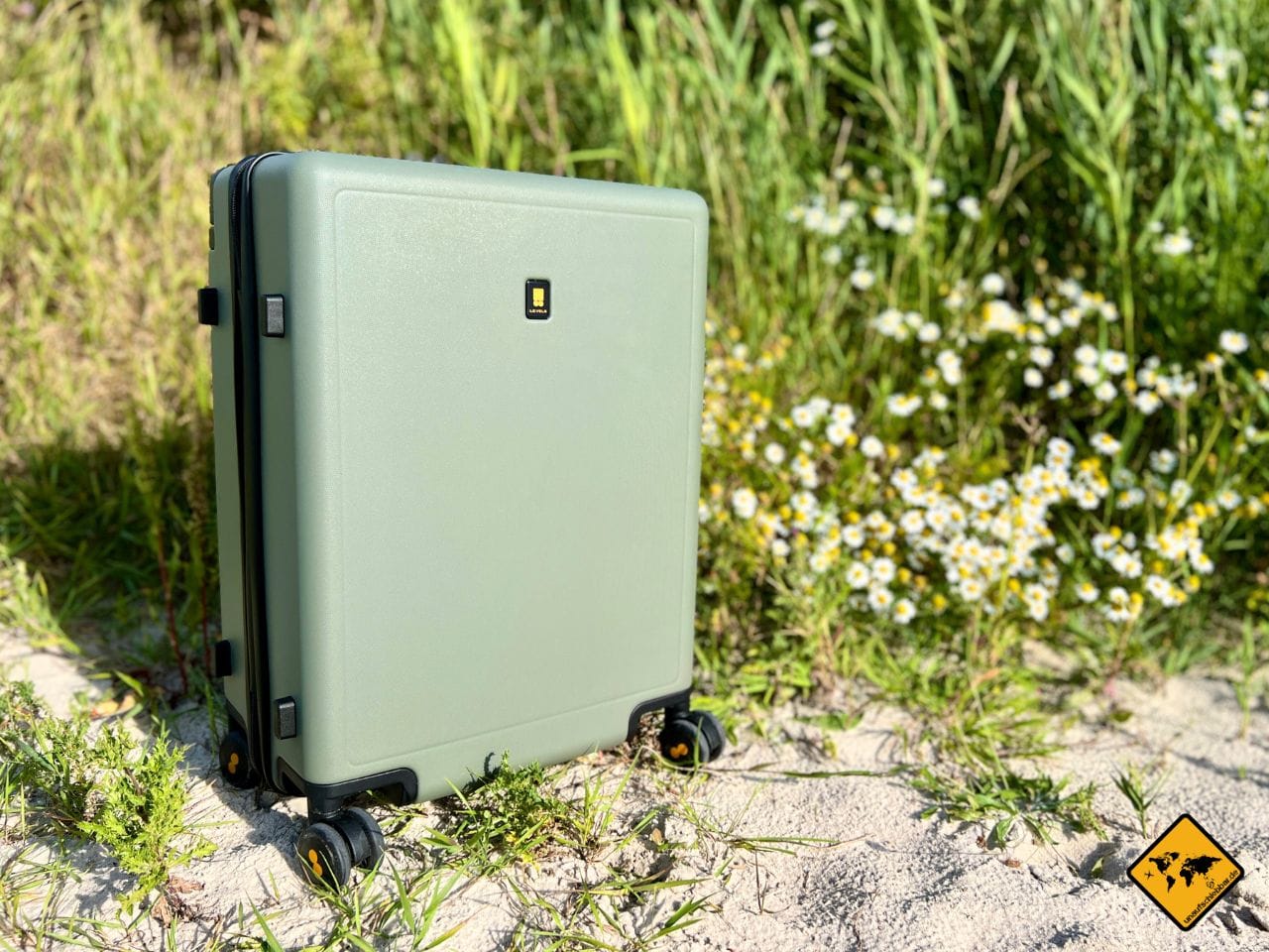 LEVEL8 Koffer Voyageur 20 Zoll Olive