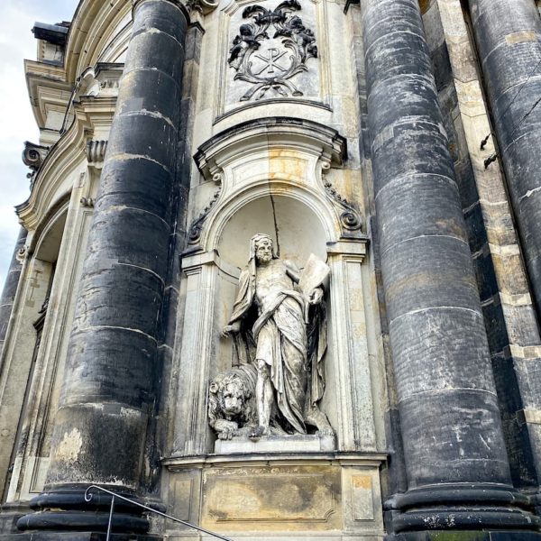 Außenmauer Hofkirche Dresden