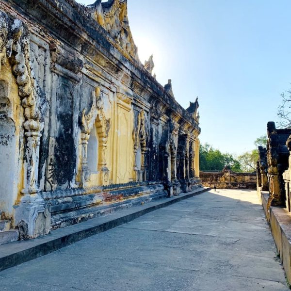 Außenmauer Me Nu Brick Kloster Myanmar