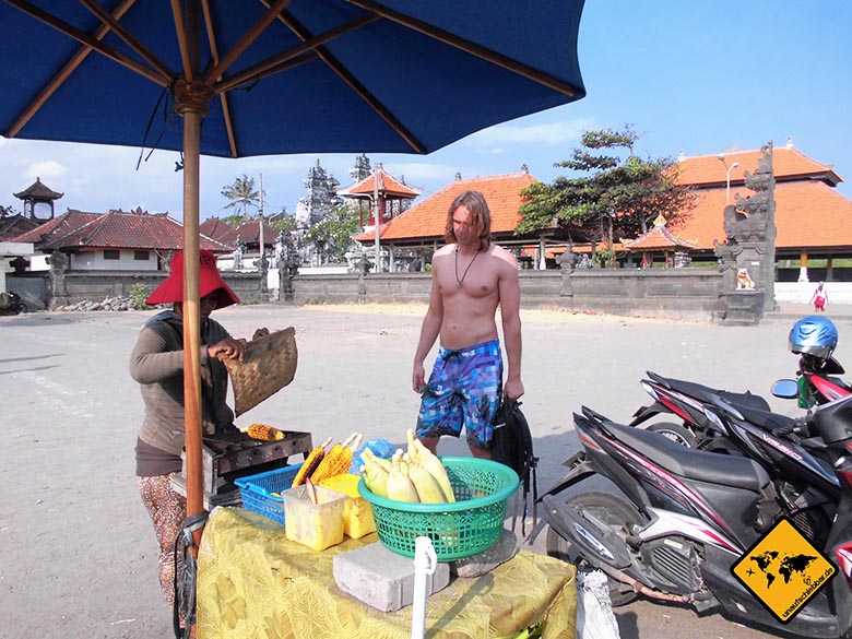 Bali Essen - balinesische Küche - Maisstand