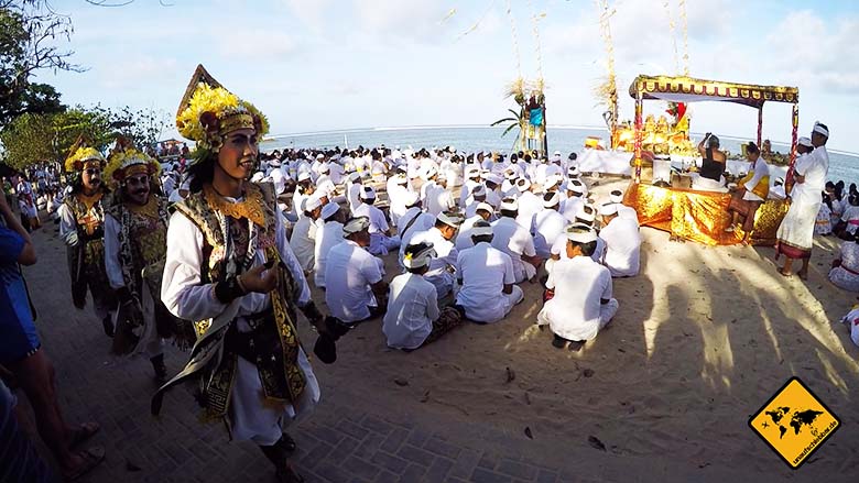 Bali Sehenswürdigkeiten top 10 Sanur Fest Einheimische