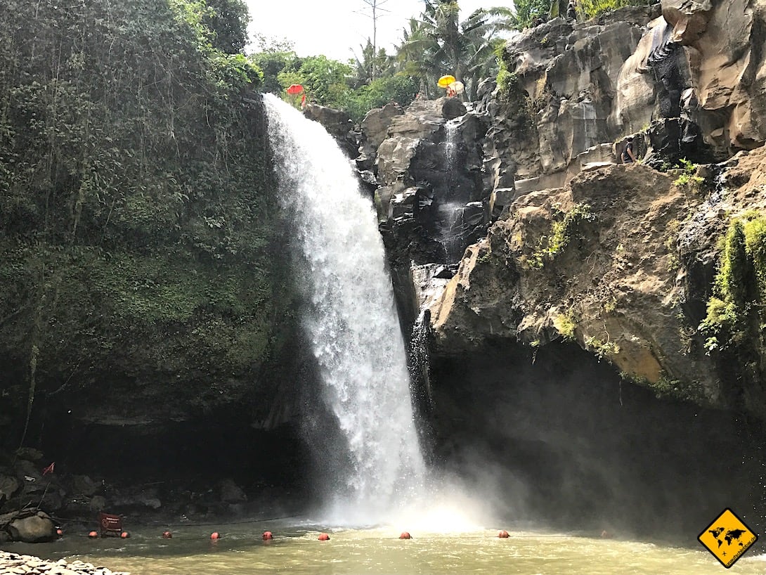 Bali Tegenungan Waterfall