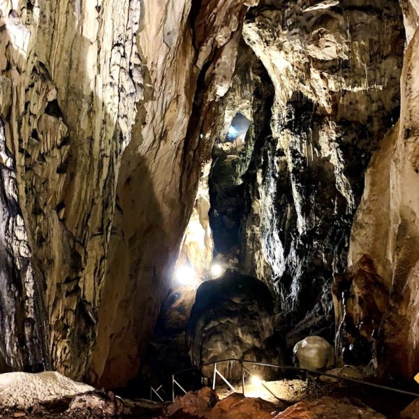 Beleuchtung Samograd Höhle Kroatien