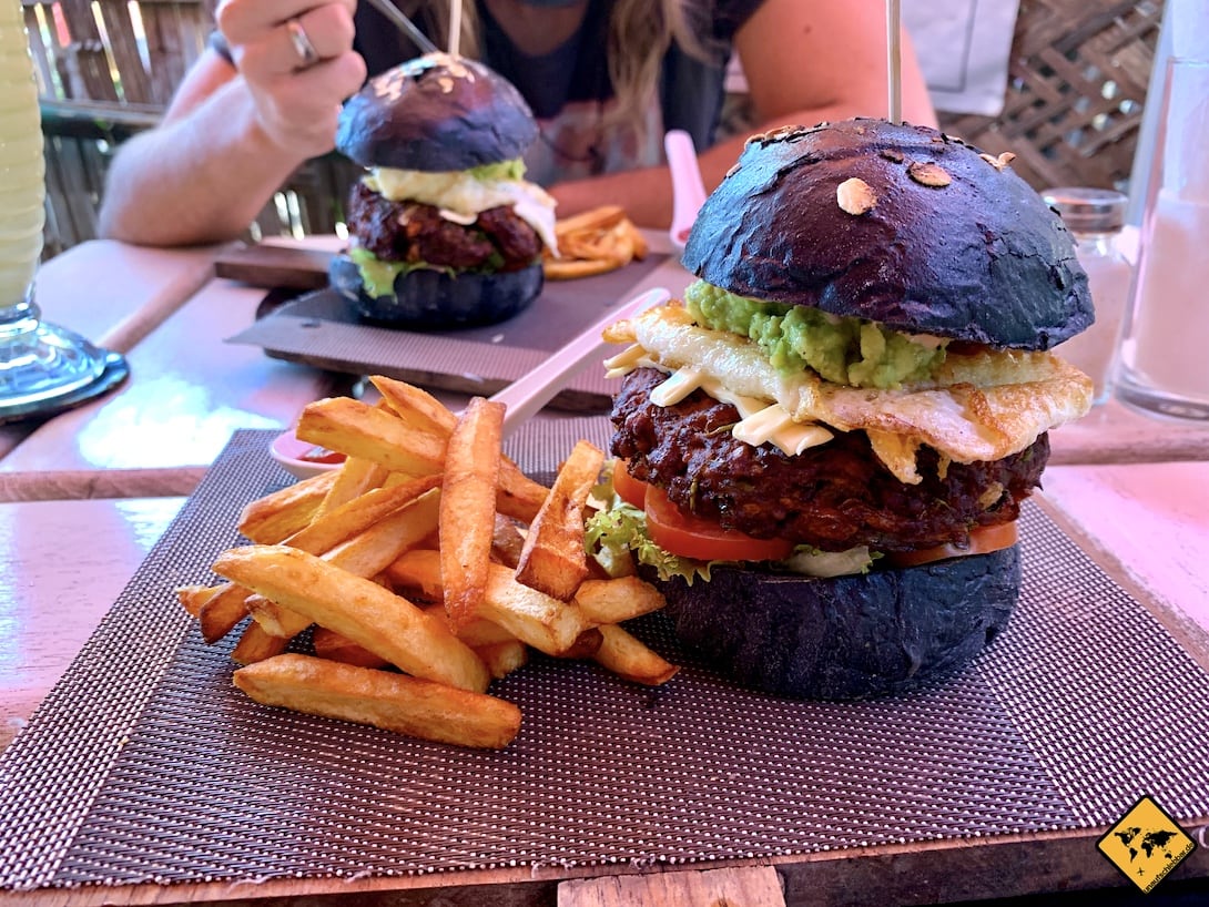 Bibo Restaurant Bagan Crispy Beans Burger