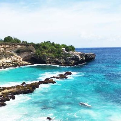 Blue Lagoon Nusa Ceningan vom Aussichtspunkt