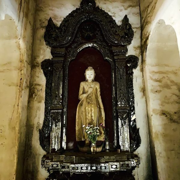 Buddha Figur Me Nu Brick Kloster Inwa