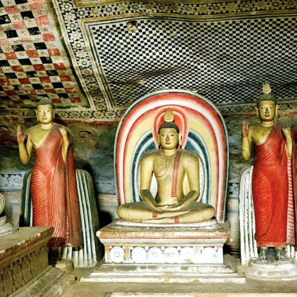 Buddha Figuren Dambulla Höhlentempel