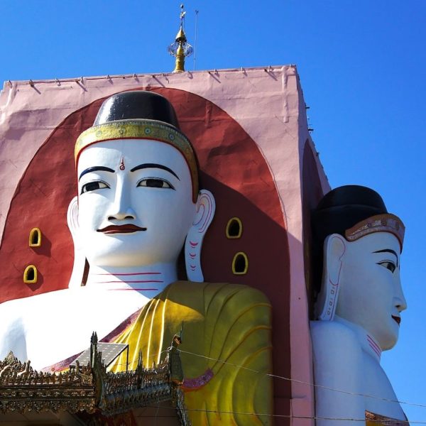 Buddha Figuren Kyaik Pun Pagode Bago Myanmar