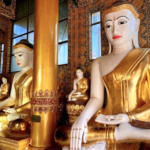 Buddhas gold Shwedagon Pagode Yangon