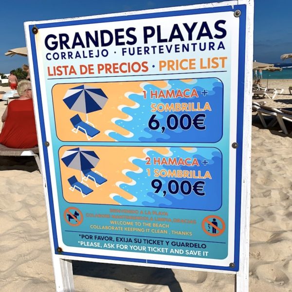 Corralejo Fuerteventura Grand Playas Liegen Sonnenschirme