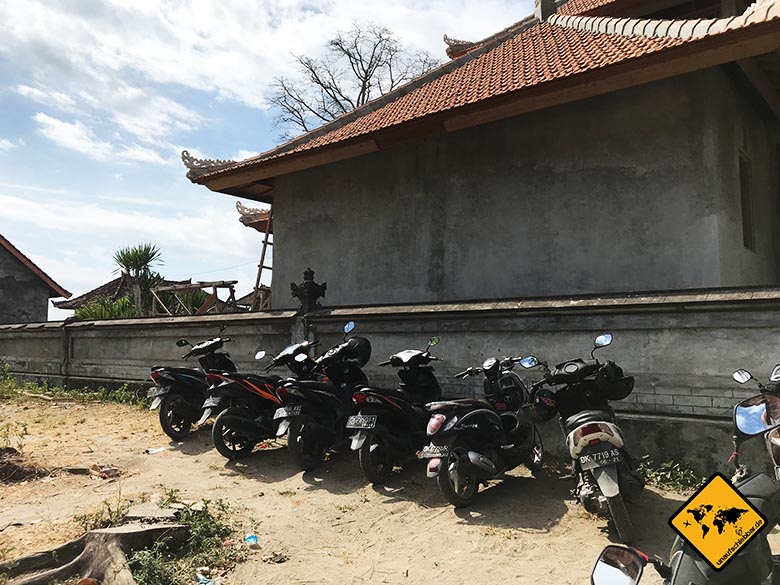 Crystal Bay Nusa Penida Roller Parkplatz