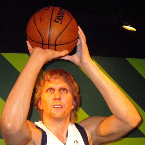 Dirk Nowitzki Madame Tussauds Wachsfigur