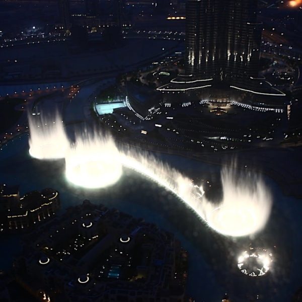 Dubai Mall Fontänen-Show von oben