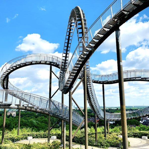 Duisburg Sehenswürdigkeiten Achterbahn-Skulptur Tiger and Turtle