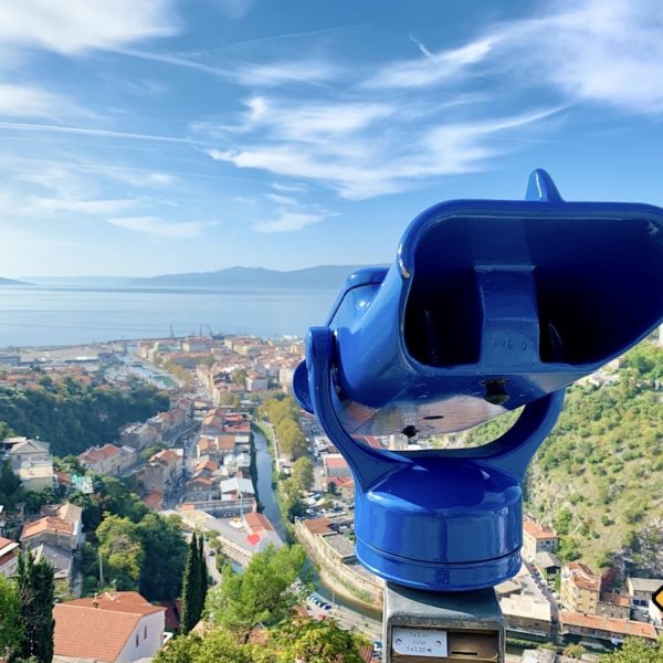 Fernglas Aussicht Rijeka Meer Kroatien