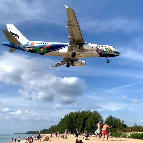 Flugzeug Strand Phuket Nai Yang