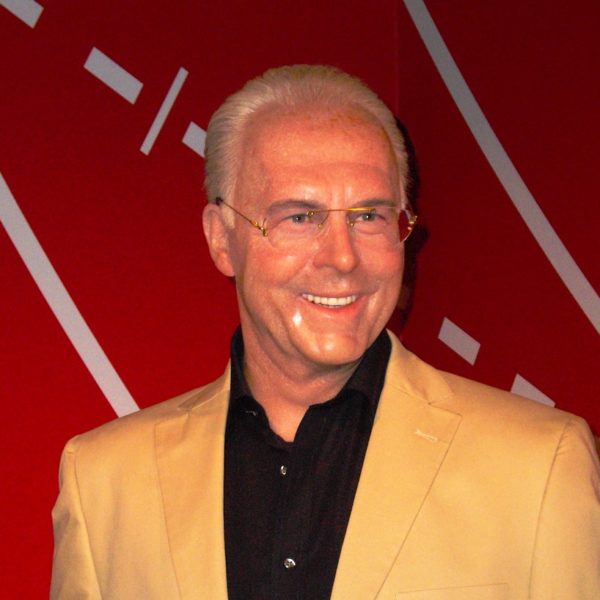 Franz Beckenbauer Figur Berlin