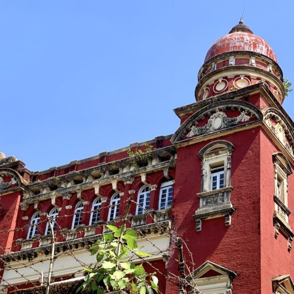 Gericht High Court Kolonialhaus Yangon Myanmar