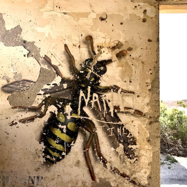 Graffiti Geisterstadt Abades Teneriffa Biene