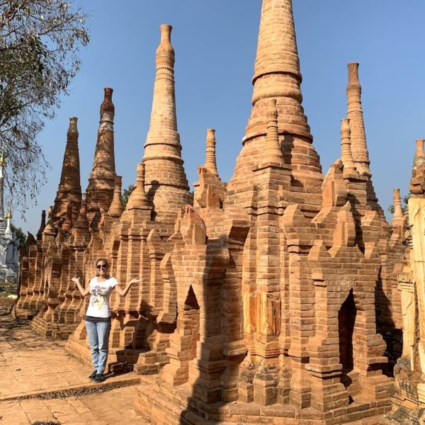 Inle See Shwe Inn Dein Pagode Stupas