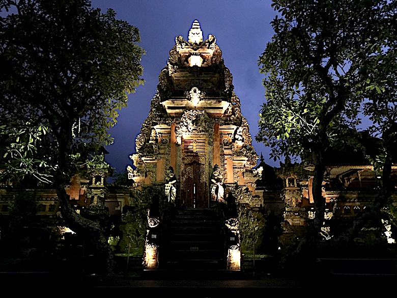 Interessante Orte auf Bali Pura Taman Sarawati