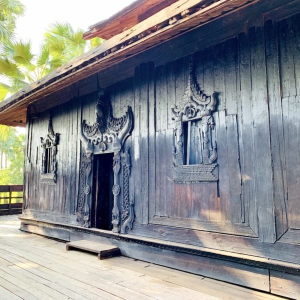 Inwa Bagaya Kloster Teakholz