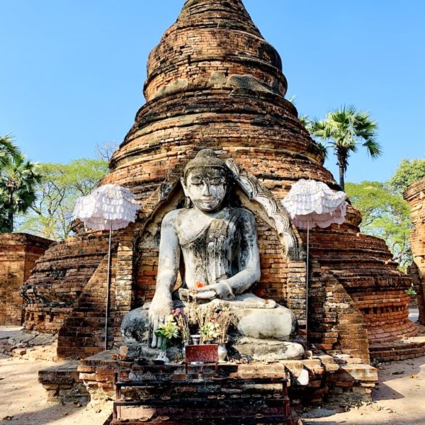 Inwa Tempel-Ruine Yadana Hsemee