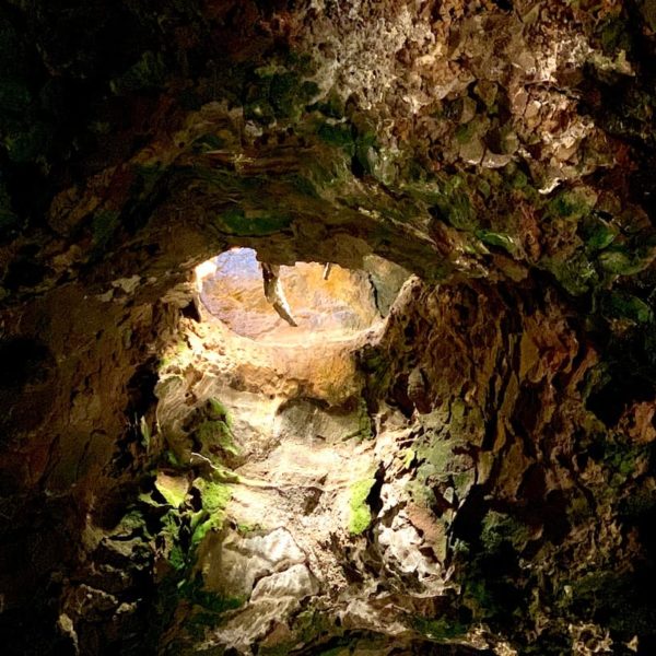 Jameos del Agua Lanzarote Decke Höhle Loch