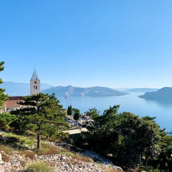 Kastel Baška Kirche Ausblick