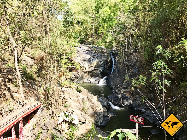 Kleiner Wasserfall Lombok Piu Pituq