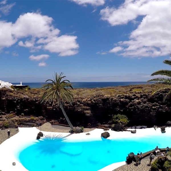 Lanzarote Jameos del Agua Pool Garten