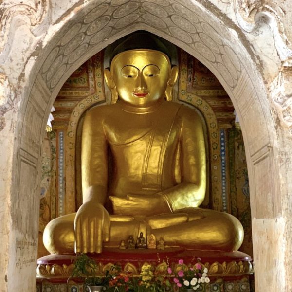 Lemyethna Tempel Buddha Bagan Myanmar