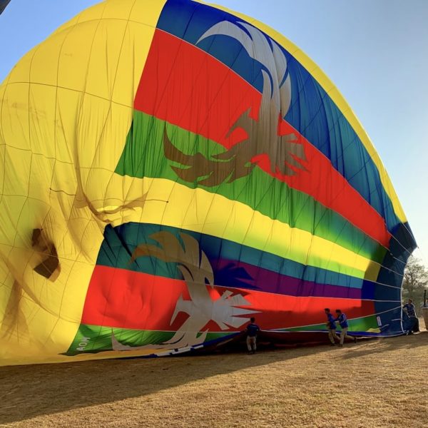 Myanmar Bagan Ballon Abbau