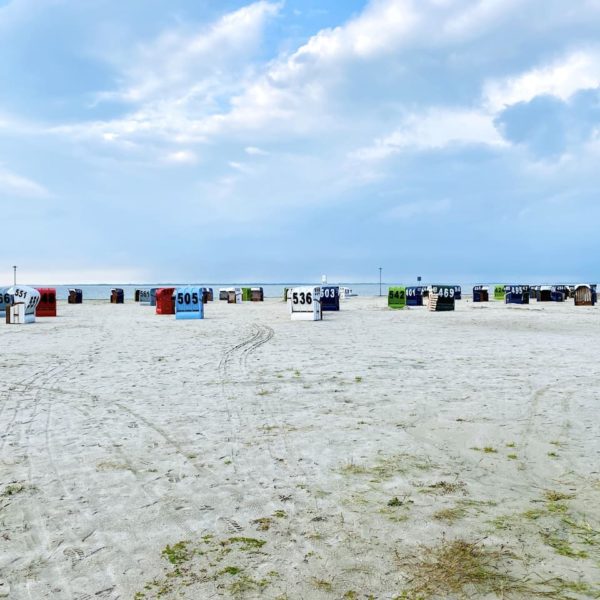 Niedersachsen Neuharlingersiel Strand