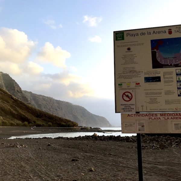 Playa de la Arena Strand Schild