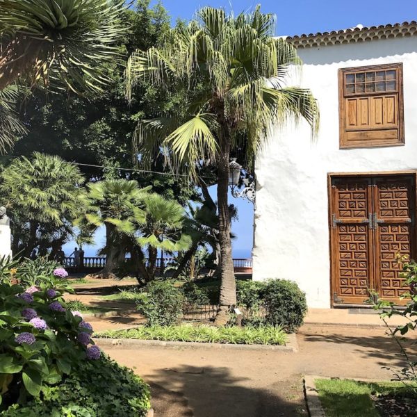 Plaza Andrés de Lorenzo Cáceres Icod de los Vinos