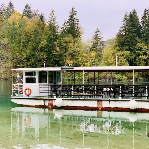 Plitvicer Seen Elektroboot
