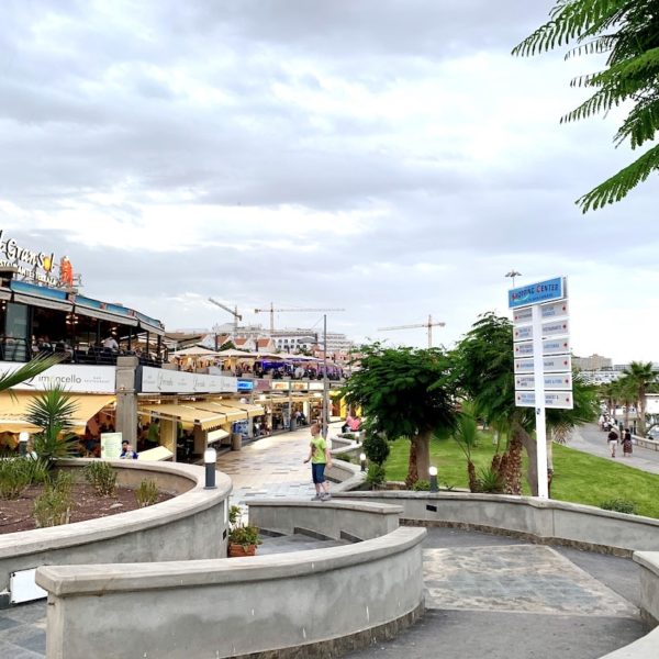 Promenade Playa de Fañabé Costa Adeje Teneriffa