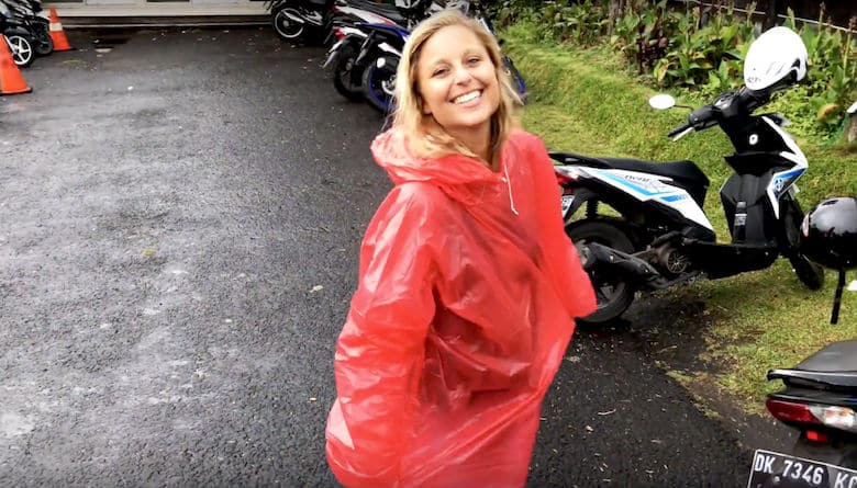 Regenzeit auf Bali Regenponcho